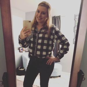 Meet your Posher, Alexandria